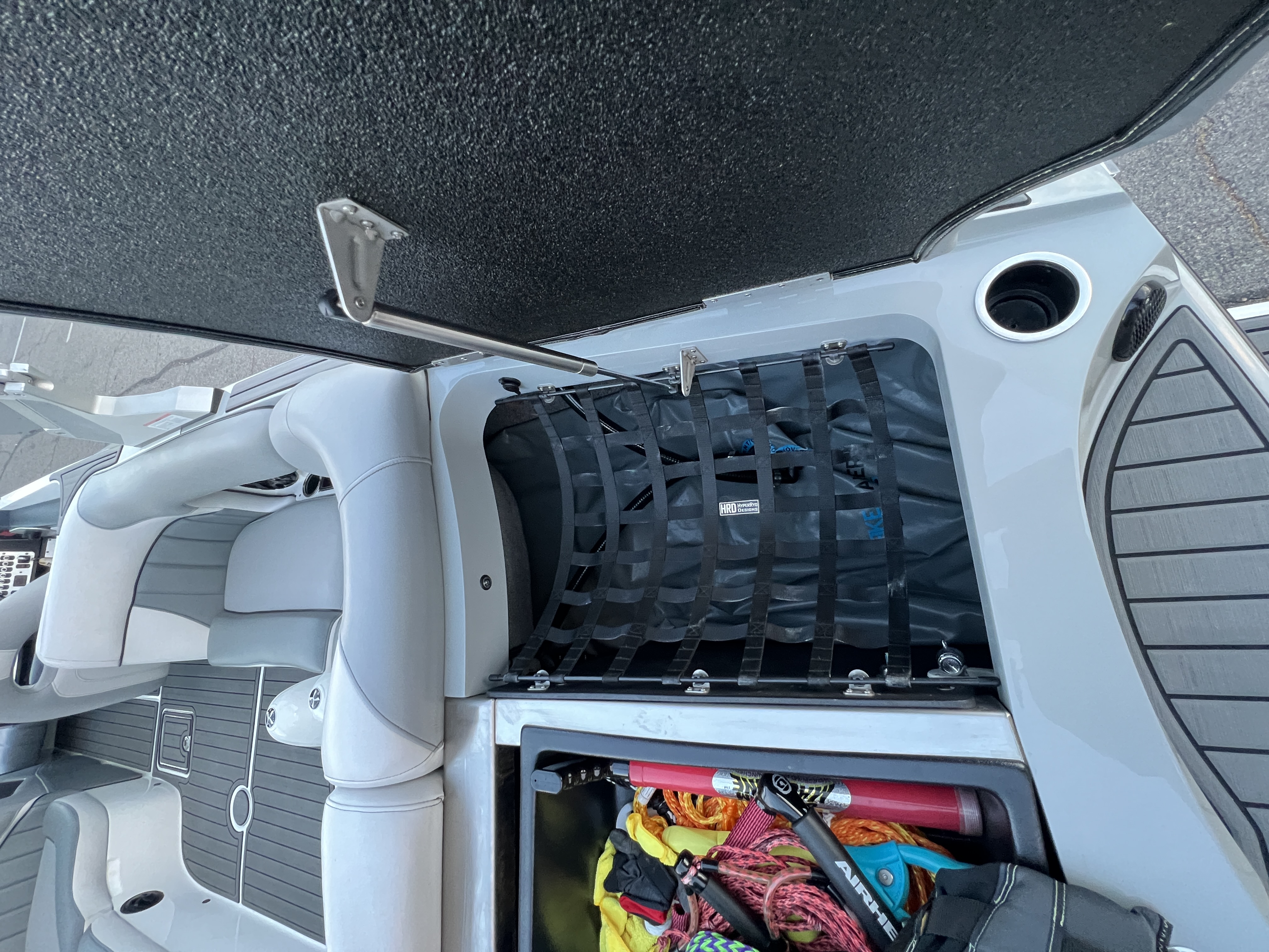 2019 MB B52 23' Icon